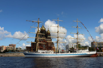 ship © mist7
