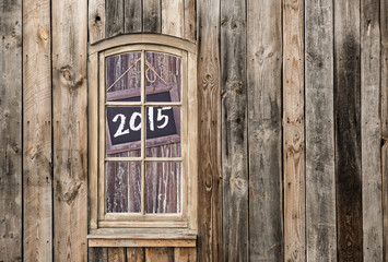 Holzwand und Fenster