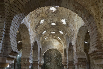 Baños árabes de Ronda en la provincia de Málaga, Andalucía