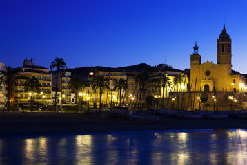 Fototapeta na wymiar Evening view of Sitges