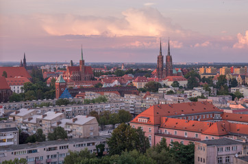 Fototapeta premium Old city of Wroclaw and cathedral on Ostrow Tumski island seen from church tower
