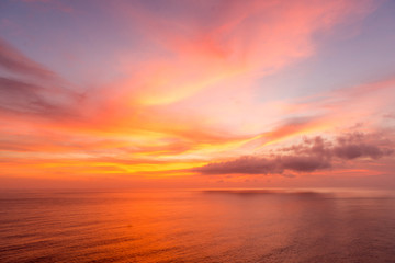 Obraz na płótnie Canvas Sunset over the sea