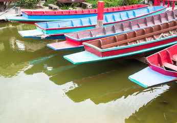 Fototapeta na wymiar Colorful boats