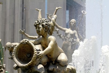 Neptune Fountain, monterrey © Ana