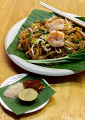 Thai noodle or padthai with shrimp garnish,vegetable lemon sugar