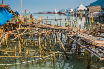 Fototapeta na wymiar fishing village of Bang Bao