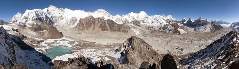 Beautiful panoramic view of Mount Cho Oyu