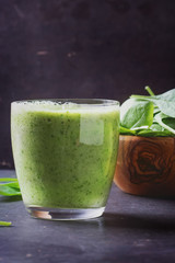 Green Smoothie preparation