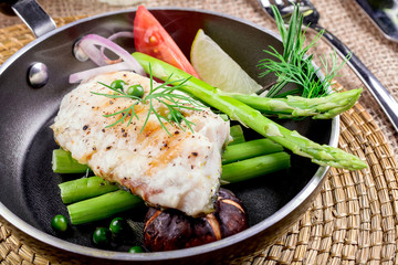 Grilled salmon and vegetables