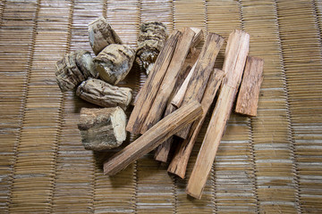 Wood herbal medicine