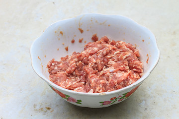 raw minced pork