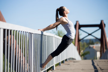 Naklejka na ściany i meble Street yoga: warming up exercises