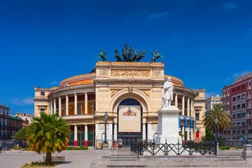 Fotobehang Theater Politeama Garibaldi. Located in Palermo's center. © Yevgen Belich