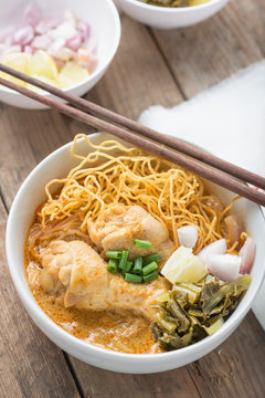 Khao soi, curry noodle with chicken, thai food
