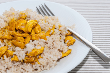Arroz con pollo al curry