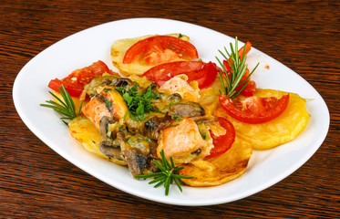 Salmon with grilled vegetables