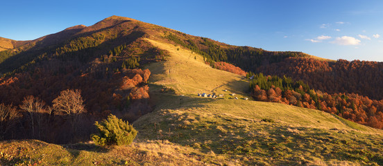 Autumn view of a mountain settlement