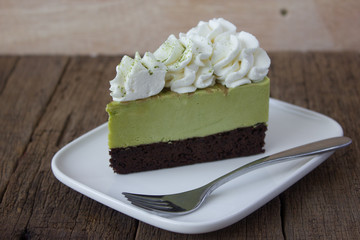 Green tea cake.