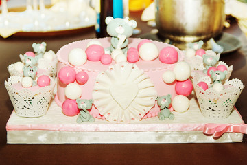 Details of a birthday cake for baby girl