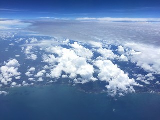 white cloud on ocean
