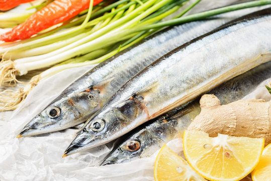 saury fish and vegetable