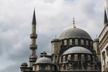 Fototapeta na wymiar The Yeni Cami , meaning New Mosque; is an Ottoman imperial mosque