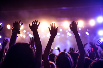 Put your hands up in the air!