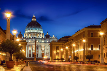 Fototapeta na wymiar St Peter Rome Night