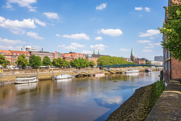 Fototapeta premium Bremen Cityscape, view from Weserburg museum