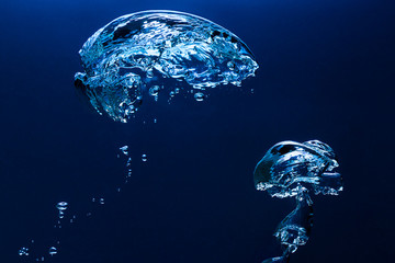 underwater bubble