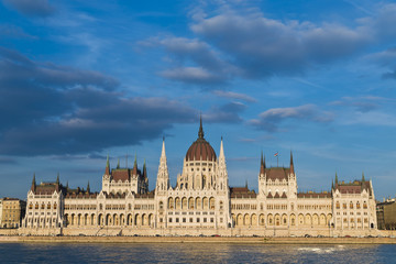 Fototapeta na wymiar Budapest Hungarian Parliament Building
