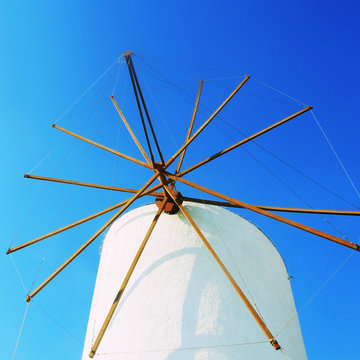 Windmill in Oia Village, Santorini, Greece.