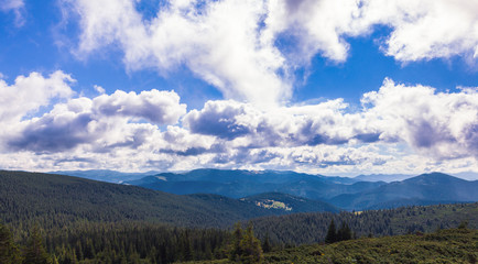 Fototapeta na wymiar Montenegrin ridge in Carpathians