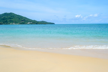 Fototapeta na wymiar Tropical beach Clear sky and white sand , Phuket in Thailand