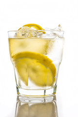 Lemon beverage and lemons