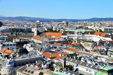Fototapeta na wymiar Blick vom Stephansdom über Wien