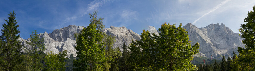 Zugspitzmassiv, Blick vom Eibsee