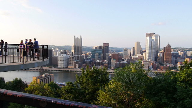Pittsburgh Overlook Tourists