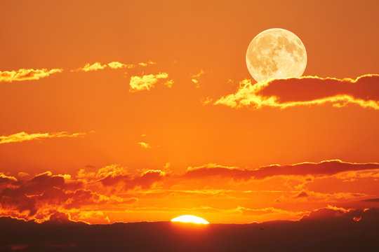 Sonne und Mond