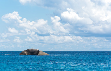 Fototapeta premium blue sky with sea and rock