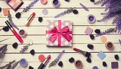Gift box and cosmetics