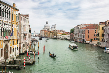Fototapeta na wymiar Beautiful romantic Venice