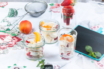 Dessert with merengue and berries