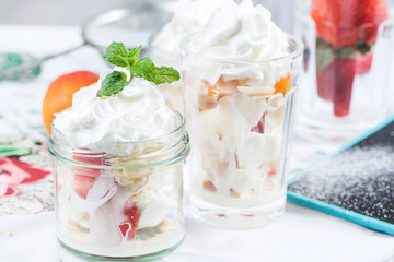Dessert with merengue and berries
