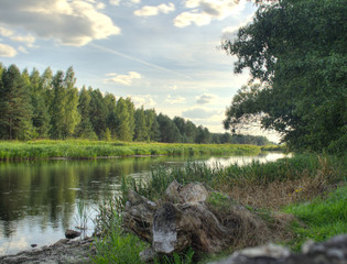 Вид на реку Вилия в Беларуси