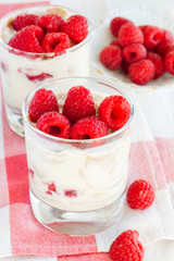 Cottage cheese with raspberries