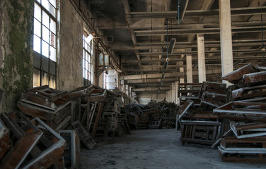 Fototapeta na wymiar Urbex, abandoned ceramics factory.