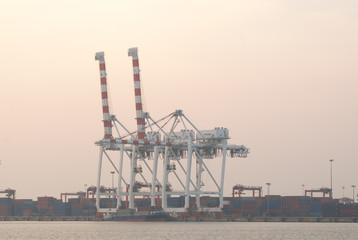 Obraz premium Container Cargo freight ship