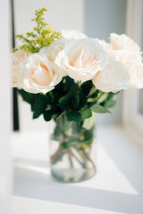 Bouquet of white pastel roses
