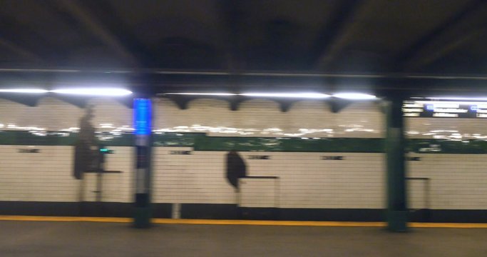 4K Manhattan Subway Arrives at Station